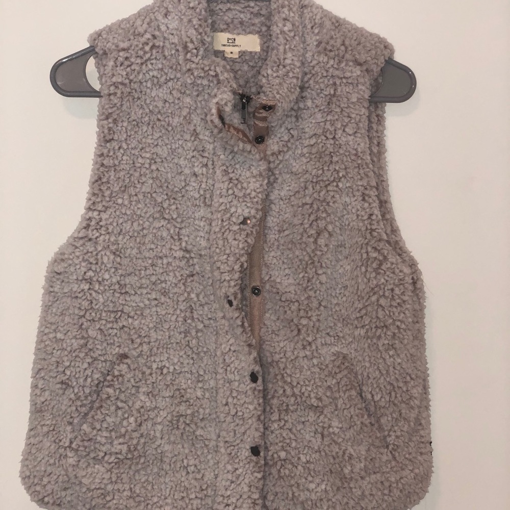 fur vest